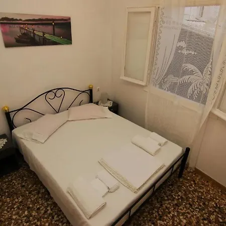 Aparthouse In Old Town Of Lefkas * Lefkáda